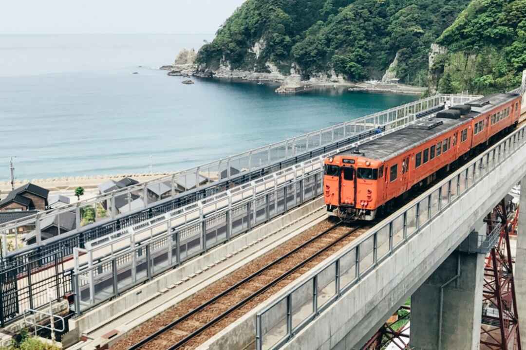 兵庫 ゆかたの似合う町 城崎温泉と余部鉄橋をめぐる旅 フォトスポットの本棚