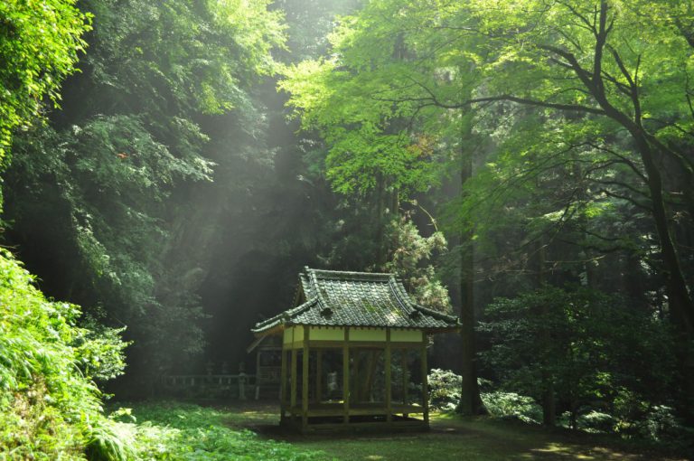 岩戸神社