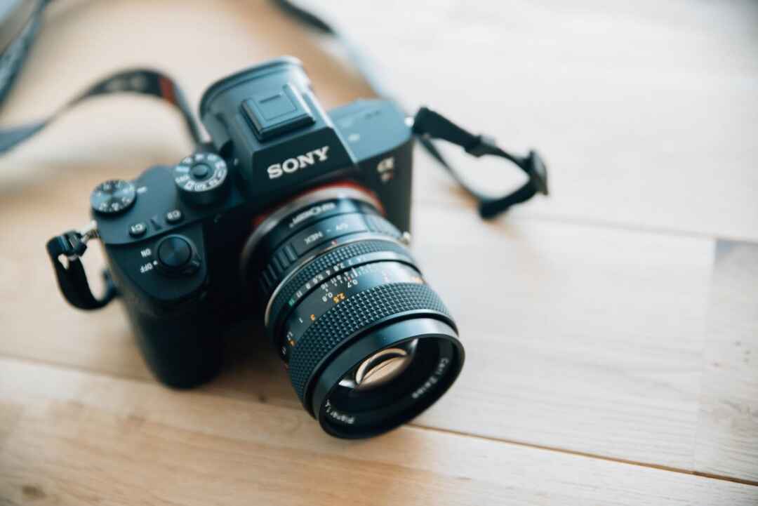 初期型 CONTAX Planar 50mm F1.4 AEJ アダプター付き